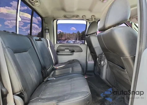 2005 Ford F350 Srw Super Duty z USA, uszkodzony, nr VIN 1FTSW31P35EC50475